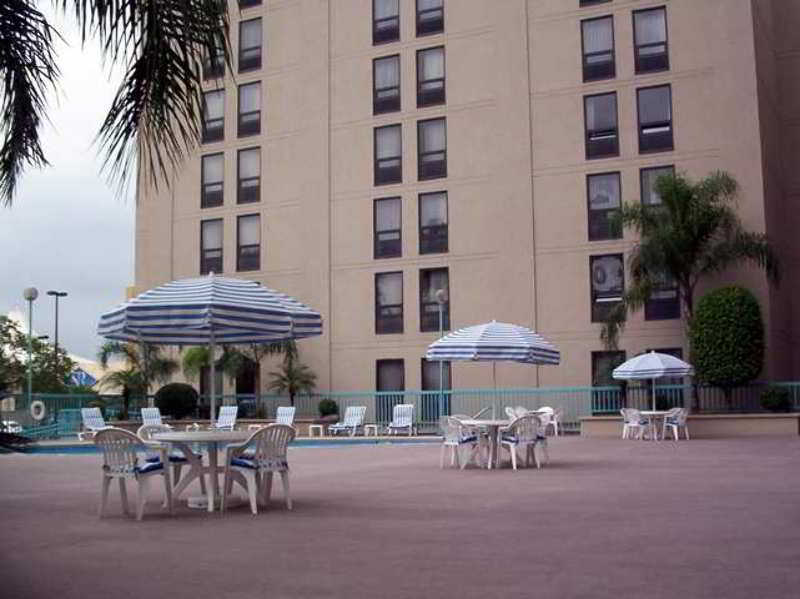 Hampton by Hilton Monterrey Galerías Hotel Exterior foto